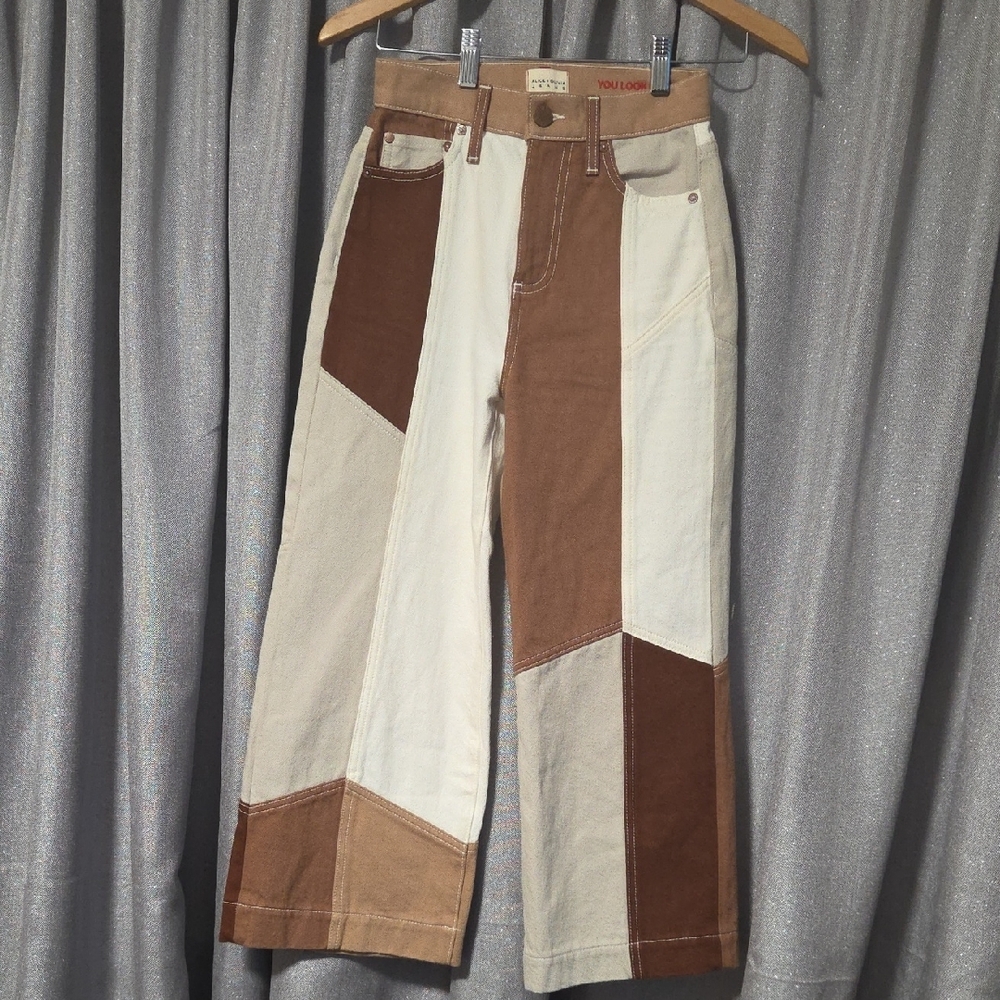 Alice + Olivia Tan Jeans - Picture 5 of 7